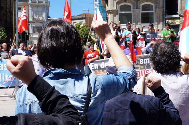 2016 05 01 ManifaPrimeiroMaioVigo58.JPG